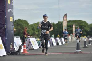 BIB: 176
                            <button type="button" onclick="openModal(4919506)" class="btn btn-primary btn-sm float-right btn-popup" data-toggle="modal" data-target=".modal-high-quality">
                        <i class="fas fa-shopping-cart"></i> Add to Cart
                    </button>
                                            <button type="button" onclick="isThisMe(4919506, true)" class="btn btn-success btn-sm float-right btn-popup btn-isme hidden" data-toggle="tooltip" data-placement="bottom" title="นี่คือรูปของคุณใช่ไหม คลิกที่นี่เพื่อเอาเข้าอัลบั้ม">
                        <i class="fas fa-plus"></i> Add to album
                    </button>
                    <button type="button" onclick="isThisMe(4919506, false)" class="btn btn-warning btn-sm float-right btn-popup btn-isnotme hidden">
                        <i class="fas fa-ban"></i> Remove from album
                    </button>